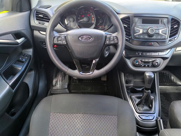 2021 Lada (ВАЗ) Vesta SW I, серый, 975000 рублей - вид 16