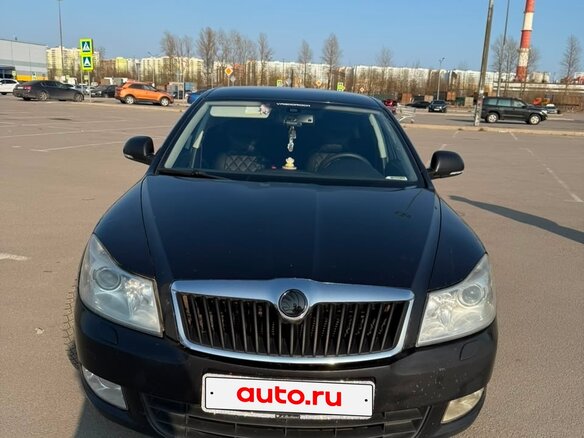 2012 Skoda Octavia II (A5) Рестайлинг, чёрный, 750000 рублей
