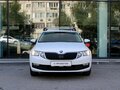 2020 Skoda Octavia III (A7) Рестайлинг, белый - вид 1