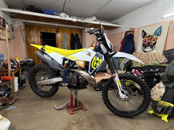 2022 Husqvarna TE 300, чёрный, 550000 рублей