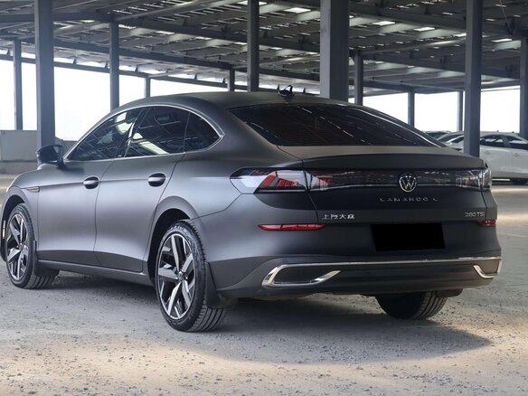 2023 Volkswagen Lamando L II, серый, 1750000 рублей - вид 3