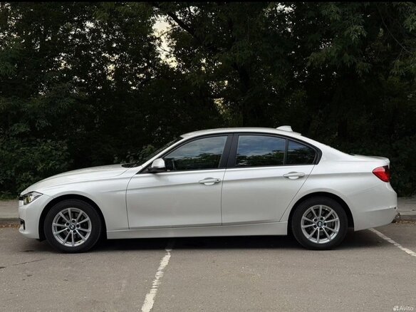 2013 BMW 3 серии 316i VI (F3x), белый, 1296000 рублей - вид 4