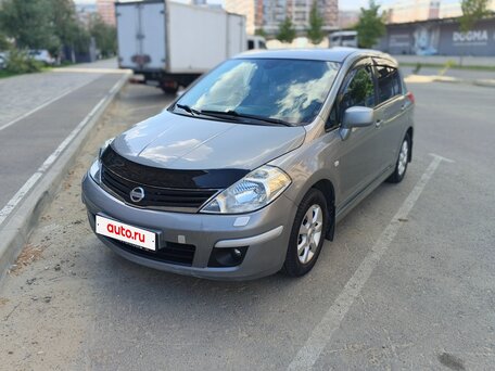 2011 Nissan Tiida I Рестайлинг, серый, 675000 рублей, вид 4
