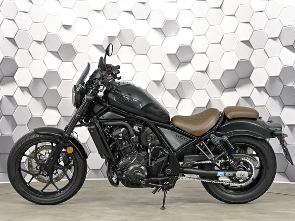 2022 Honda CMX 1100 Rebel, серый, 1099000 рублей - вид 3