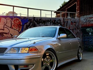 1997 Toyota Mark II VIII (X100), серый, 850000 рублей, вид 5