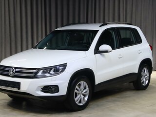 2015 Volkswagen Tiguan I Рестайлинг, белый, 1399000 рублей, вид 1