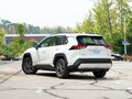 2025 Toyota RAV4 V (XA50), белый, 3950000 рублей - вид 5