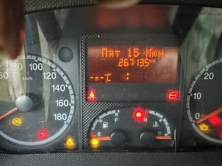 2013 Peugeot Expert, синий, 1300000 рублей, вид 4