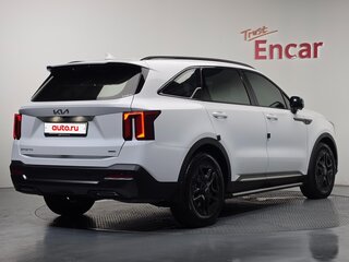 2024 Kia Sorento IV Рестайлинг, белый, 4113000 рублей, вид 3
