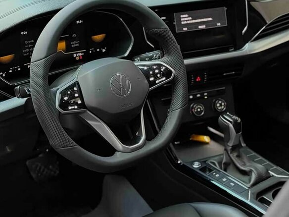 2023 Volkswagen Passat B8 Рестайлинг, чёрный, 2100000 рублей - вид 6