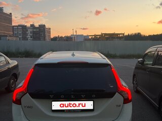 2013 Volvo V60 I Рестайлинг, белый, 1330000 рублей, вид 4