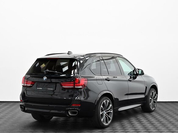 2016 BMW X5 30d III (F15), чёрный, 2915000 рублей - вид 1