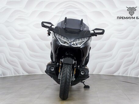 2026 Honda GL 1800 Gold Wing, серый, 3899000 рублей, вид 4