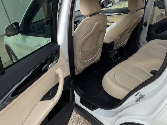 2016 BMW X1 18i sDrive II (F48), белый, 2000000 рублей - вид 11