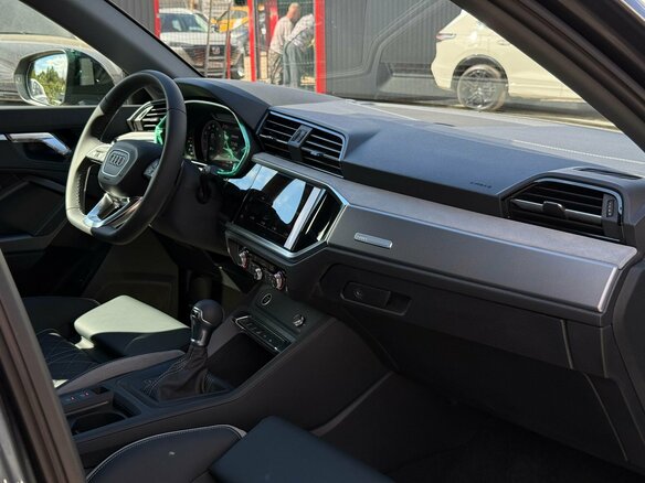2026 Audi Q3 35 TFSI II (F3), серый, 3780000 рублей - вид 27