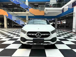 2022 Mercedes-Benz GLA 180 II (H247), белый, 2300206 рублей, вид 2