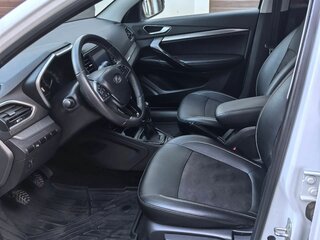 2024 Lada (ВАЗ) Vesta SW Cross I Рестайлинг (NG), белый, 1350000 рублей, вид 5