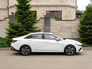 2026 Hyundai Elantra VII (CN7) Рестайлинг, белый, 2224000 рублей, вид 3