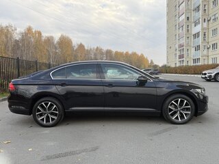 2021 Volkswagen Passat B8 Рестайлинг, чёрный, 2380000 рублей, вид 4