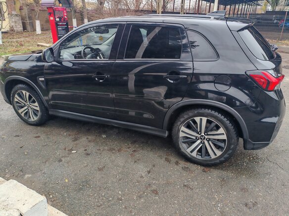 2020 Mitsubishi Outlander Sport I Рестайлинг 3, чёрный, 1749000 рублей - вид 8