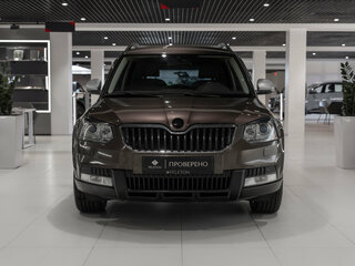 2014 Skoda Yeti I Рестайлинг, коричневый, 1420000 рублей, вид 3