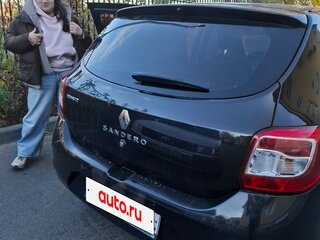 2015 Renault Sandero II, чёрный, 550000 рублей, вид 4