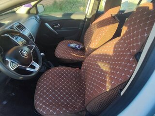 2019 Renault Logan II Рестайлинг, белый, 450000 рублей, вид 4