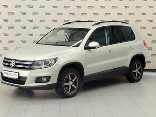 2012 Volkswagen Tiguan I Рестайлинг, серебристый, 997000 рублей, вид 1