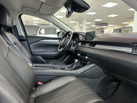 2019 Mazda 6 III (GJ) Рестайлинг 2, чёрный, 2355000 рублей - вид 8