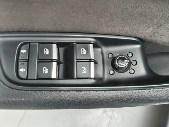 2019 Audi Q7 II (4M), белый, 4654000 рублей - вид 12