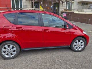 2011 Mercedes-Benz A-Класс 180 II (W169) Рестайлинг, красный, 950000 рублей, вид 5