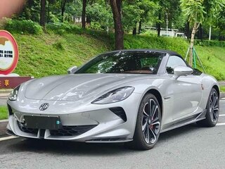 2024 MG Cyberster, серебристый, 7100000 рублей, вид 2