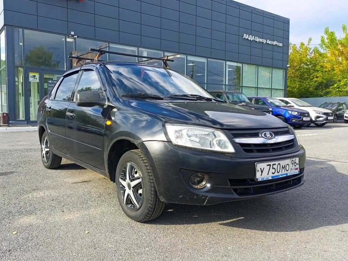 Открыть фотографии: Lada (ВАЗ) Granta I