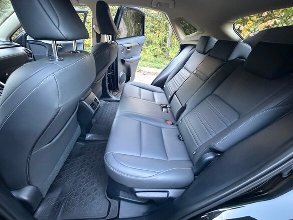 2021 Lexus NX 200 I Рестайлинг, чёрный, 4000000 рублей - вид 22