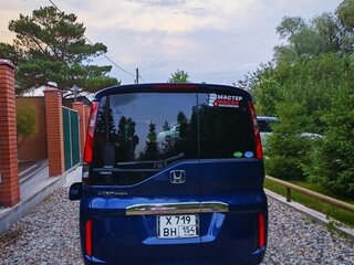 2017 Honda Stepwgn V, синий, 2400000 рублей, вид 5