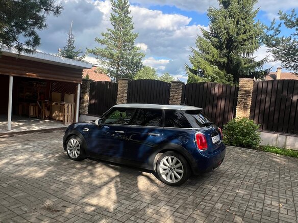 2017 Mini Hatch Cooper III (F55/F56), синий, 1850000 рублей - вид 10