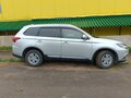 2017 Mitsubishi Outlander III Рестайлинг 2, серебристый, 1760000 рублей - вид 4