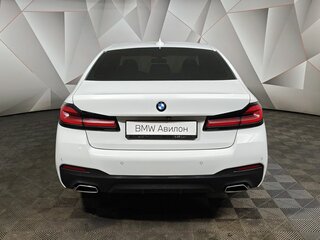 2020 BMW 5 серии 520d xDrive VII (G30/G31/G38) Рестайлинг, белый, 4750000 рублей, вид 4