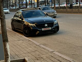 2017 Mercedes-Benz E-Класс 300 V (W213, S213, C238), чёрный, 2750000 рублей, вид 3