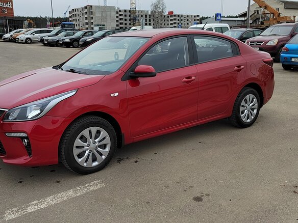 2017 Kia Rio IV, красный, 1254266 рублей