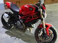 2013 Ducati Monster 1100, красный, 800000 рублей