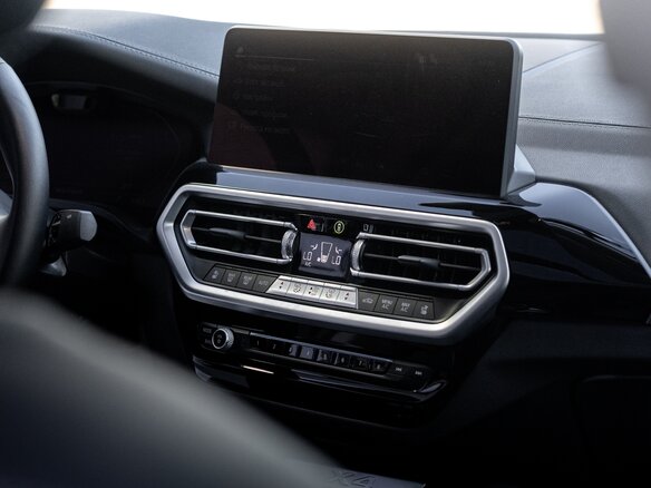2021 BMW X4 20i II (G02) Рестайлинг, чёрный, 5600000 рублей - вид 22