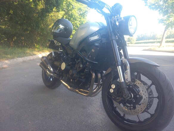 2016 Yamaha XSR900, чёрный, 1000000 рублей - вид 1