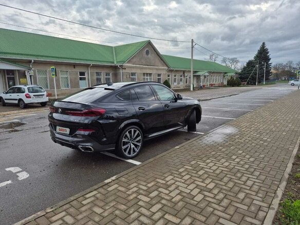2019 BMW X6 30d III (G06), чёрный, 7950000 рублей - вид 6