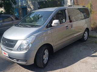2014 Hyundai Grand Starex I, серый, 2200000 рублей, вид 2