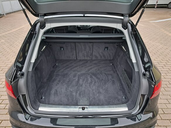 2021 Audi A4 30 TDI V (B9) Рестайлинг, чёрный, 2998000 рублей - вид 23
