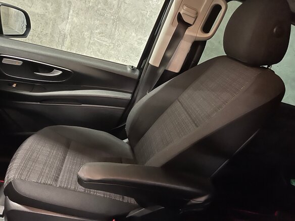 2019 Mercedes-Benz Vito 119 BlueTEC L2 III (W447), чёрный, 3850000 рублей - вид 7