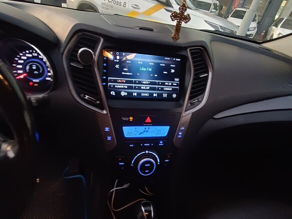 2015 Hyundai Santa Fe Grand III, белый, 2100000 рублей - вид 7
