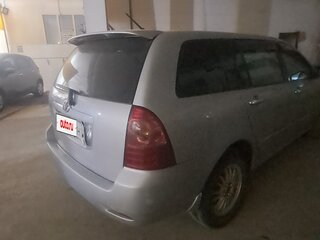 2005 Toyota Corolla Fielder IX (E120, E130) Рестайлинг, серый, 600000 рублей, вид 3