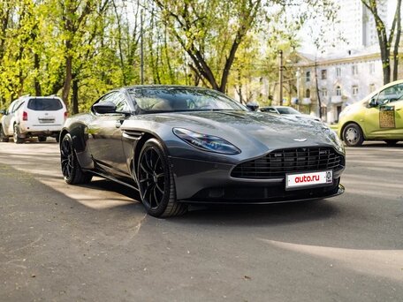 2019 Aston Martin DB11 AMR I, серый, 16990000 рублей, вид 4